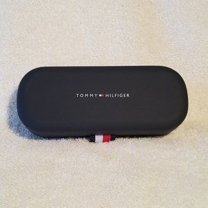 Tommy Hilfiger Eyeglass Case